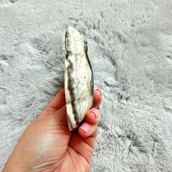 New Beautiful Small Zebra Onyx Flower Bowl/Dish - Picture 4 of 5